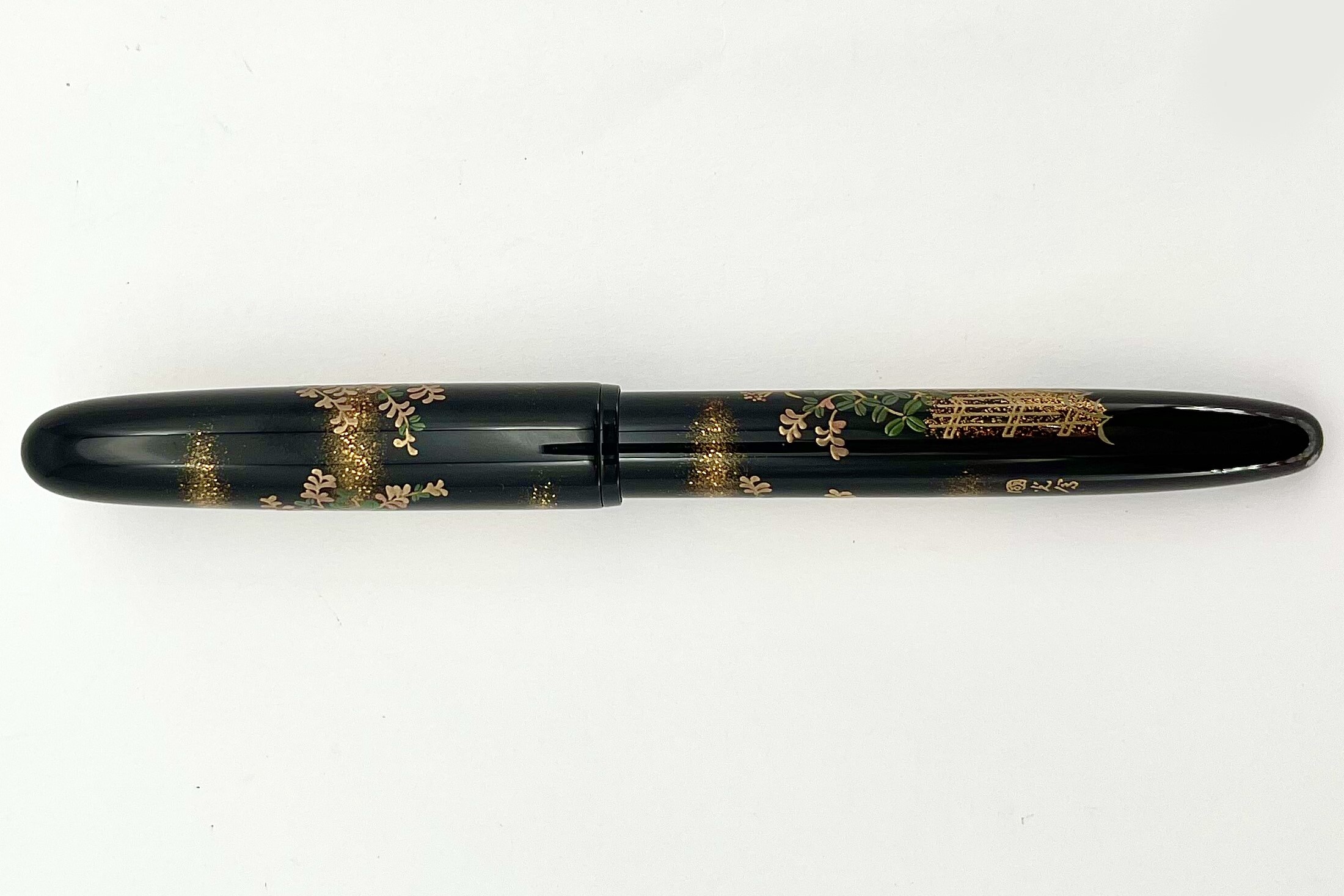 NamikiYukariFlowerFenceFountainPen_G2